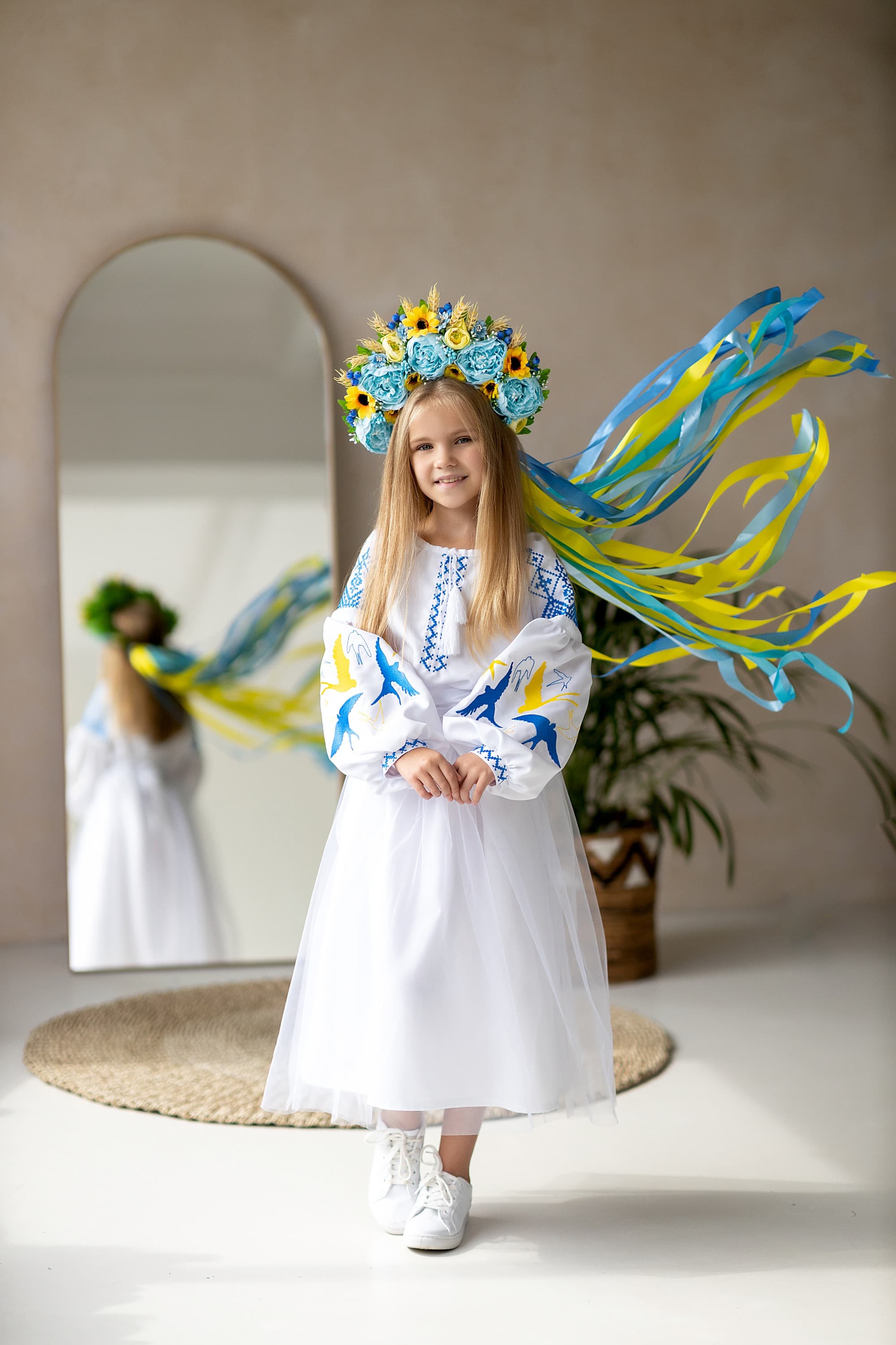 Сукня вишита "Ластівка"