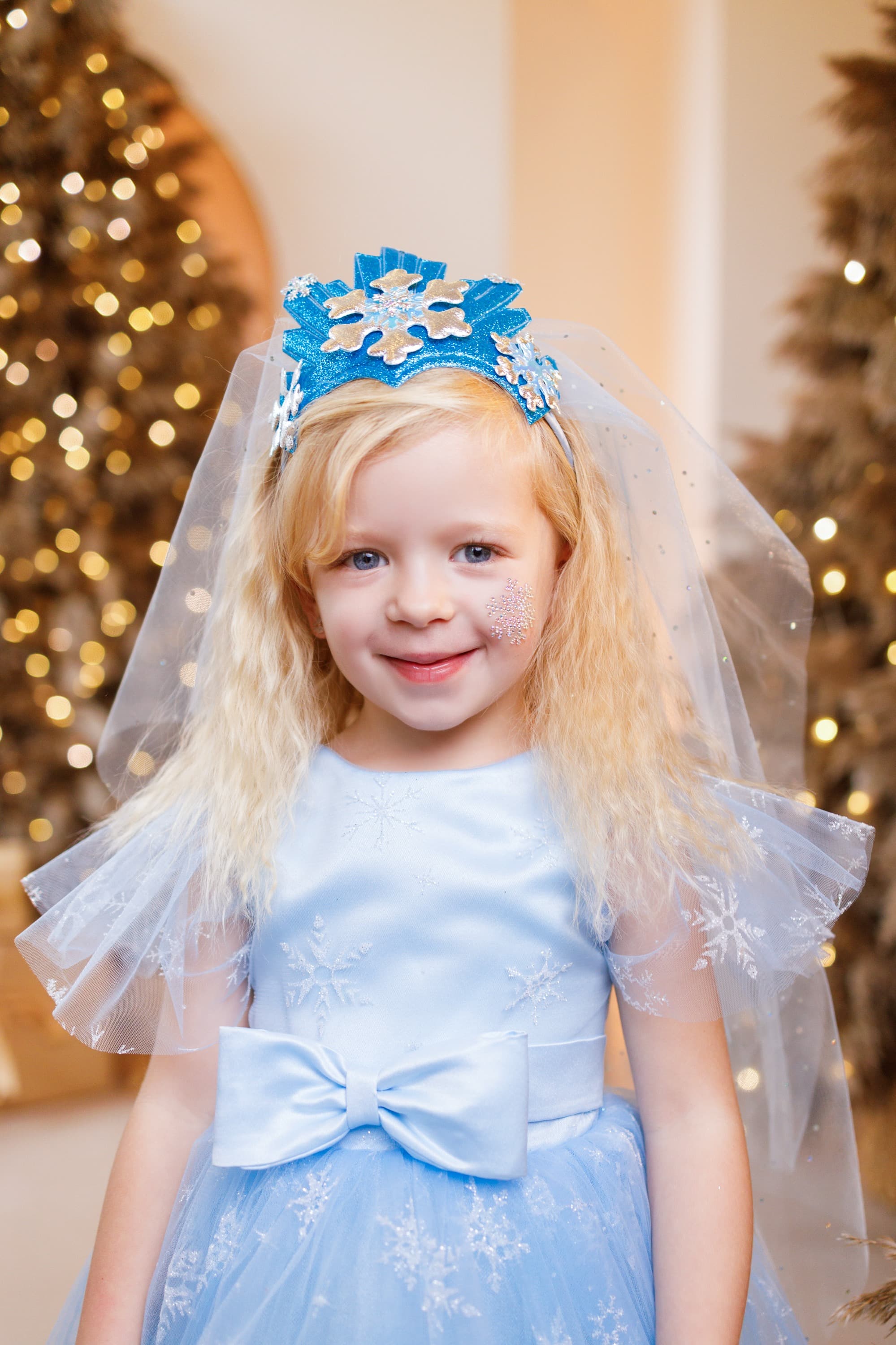 Обруч "Снігова Королева блакитна"