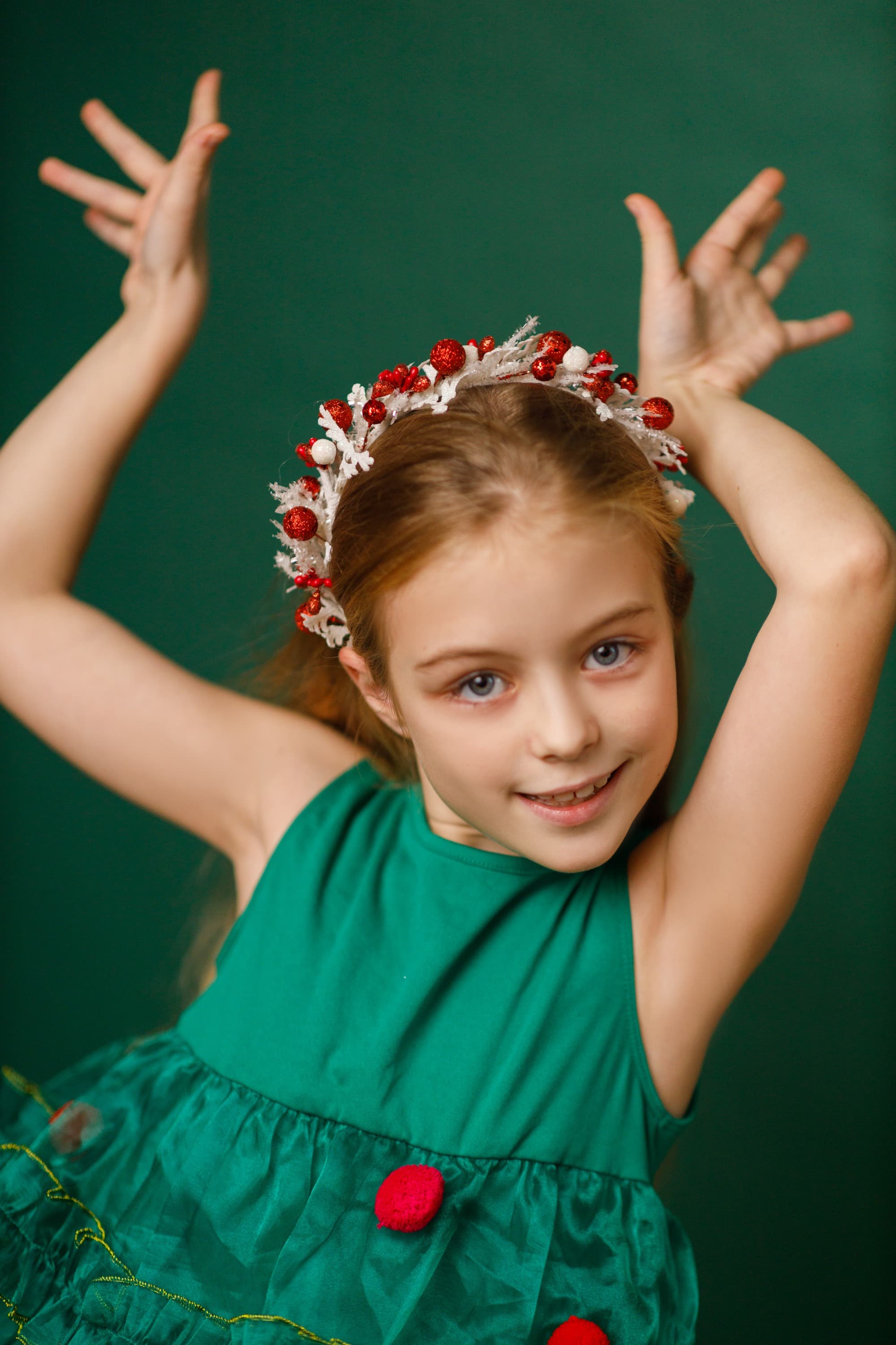 Обруч новорічний "Зимова ягідка"