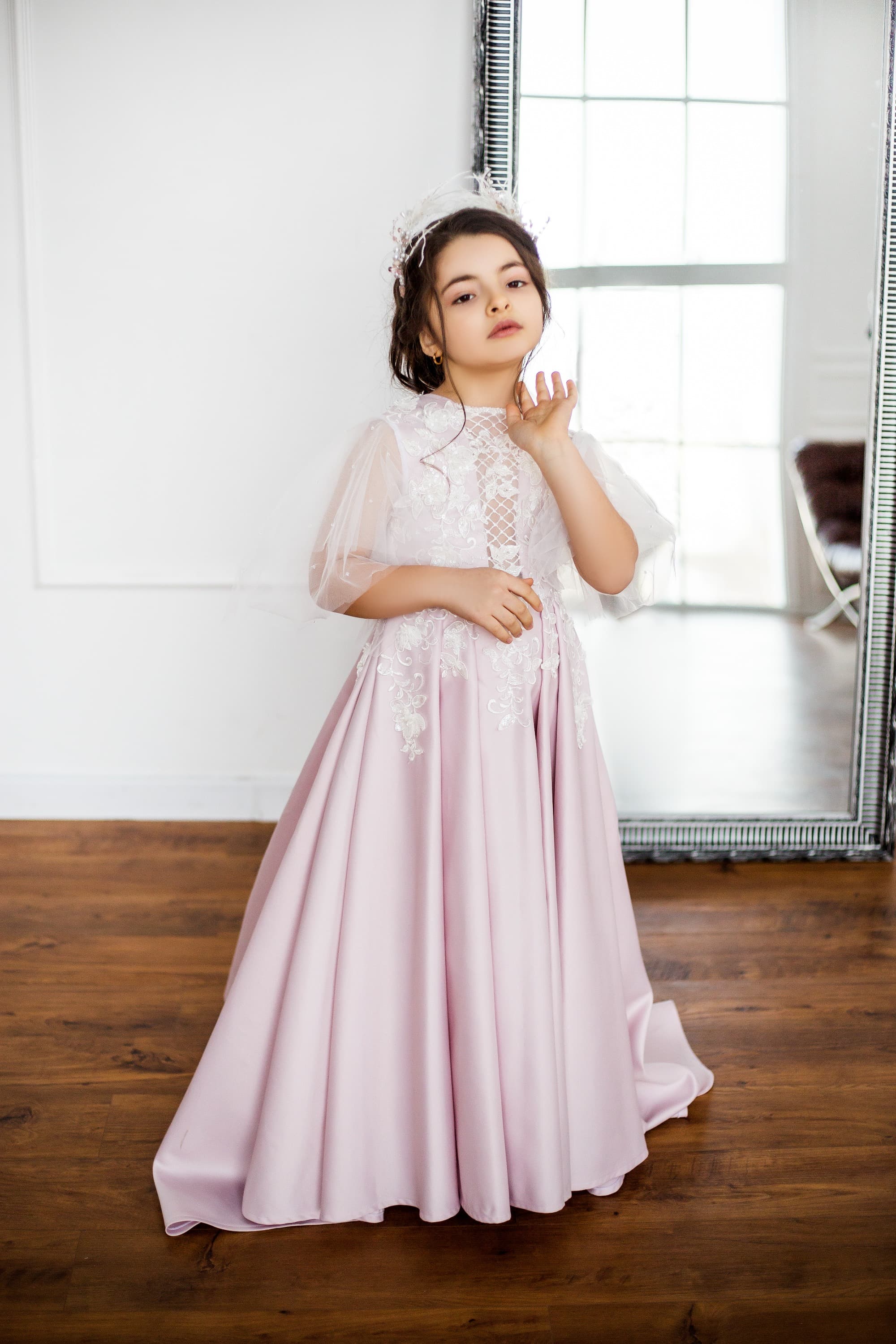 Сукня "Гвенна" колір пудра ОРЕНДА 7-8 років