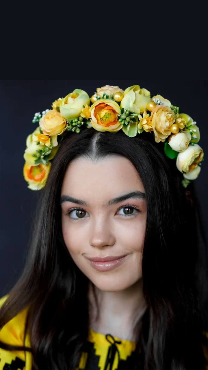 Обруч "Квітуча півонія" жовтий