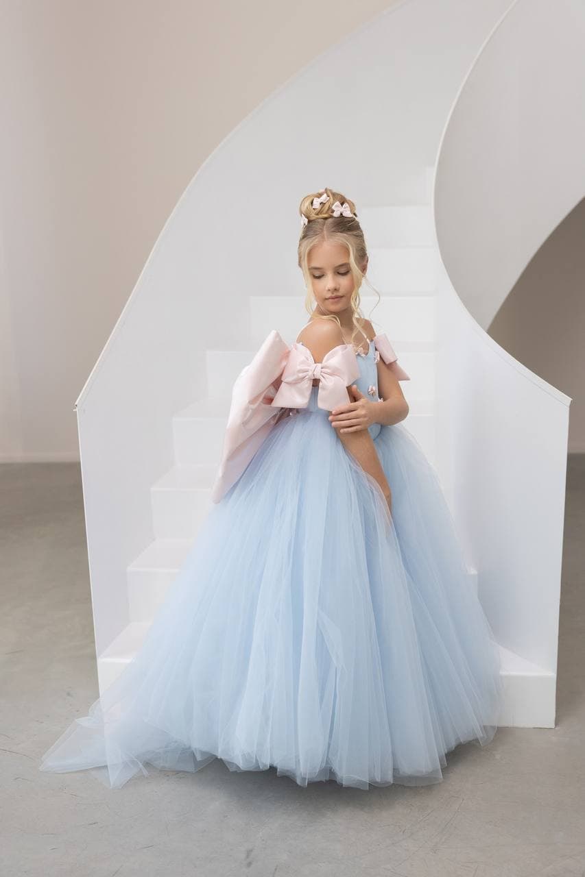 Сукня "Анабель" зі шлейфом