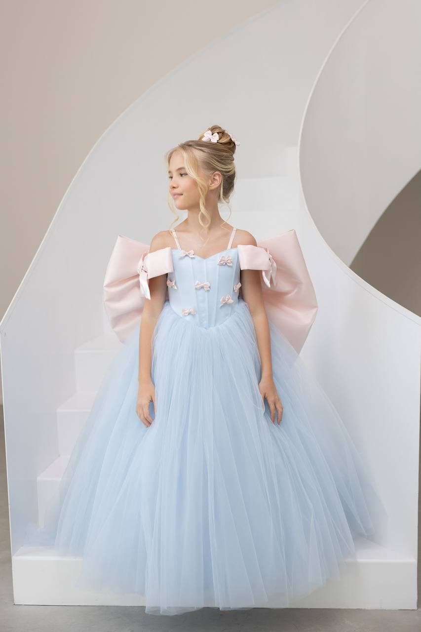 Сукня "Анабель" зі шлейфом