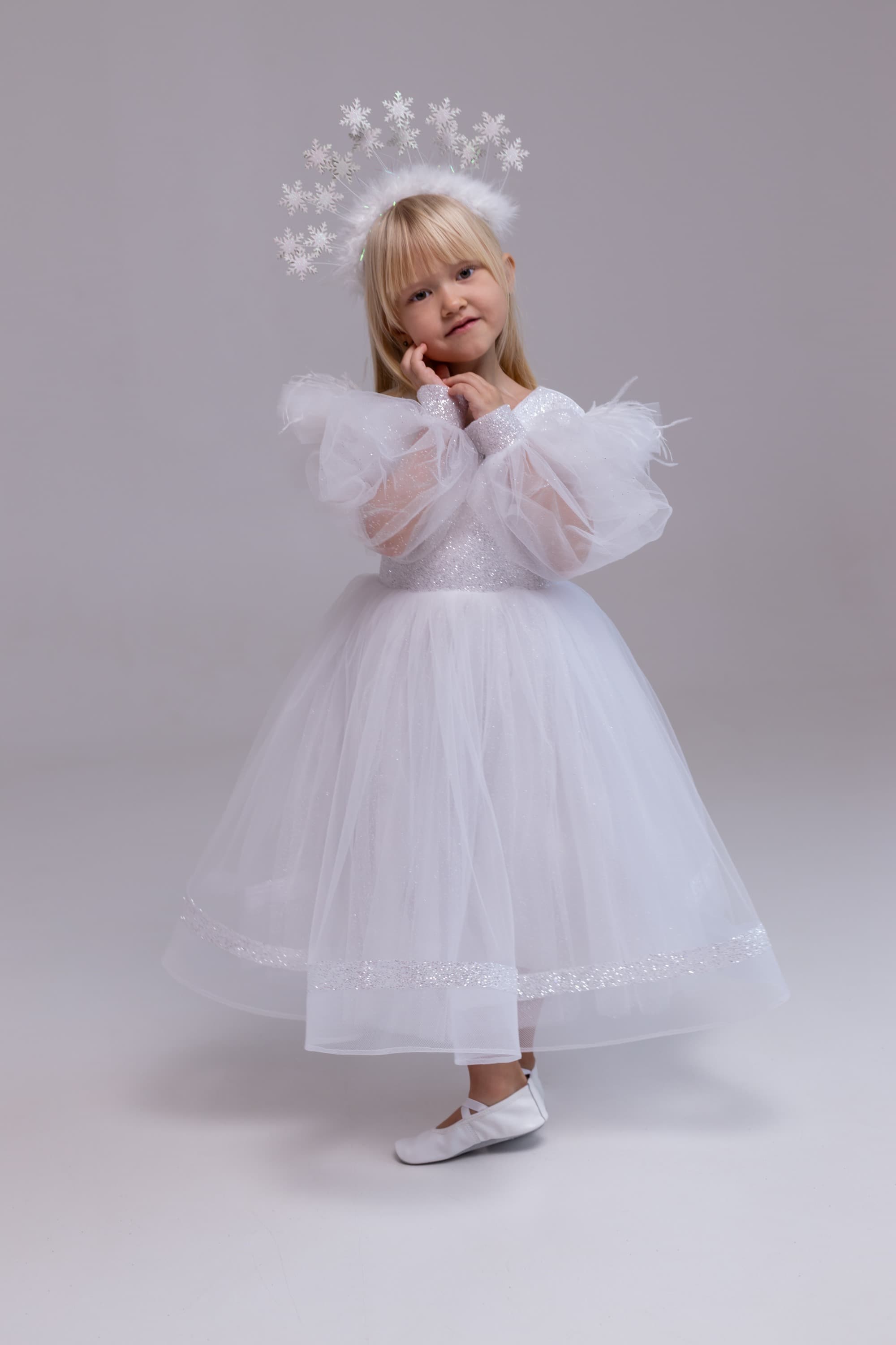 Сукня "Сяйво Сніжинки"