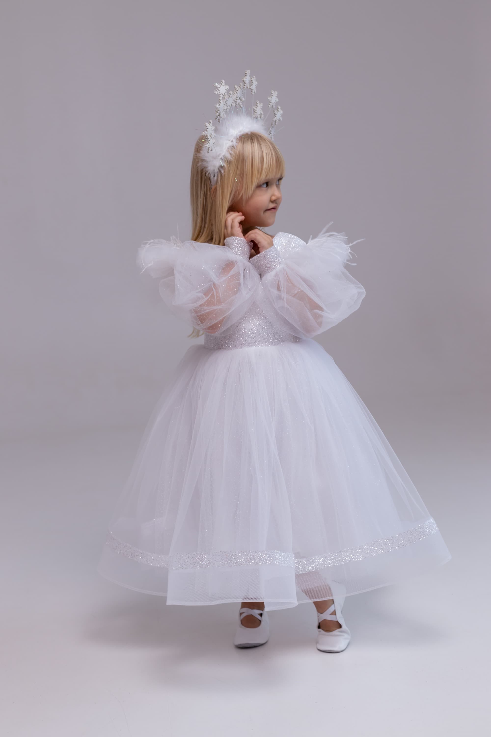 Сукня "Сяйво Сніжинки"