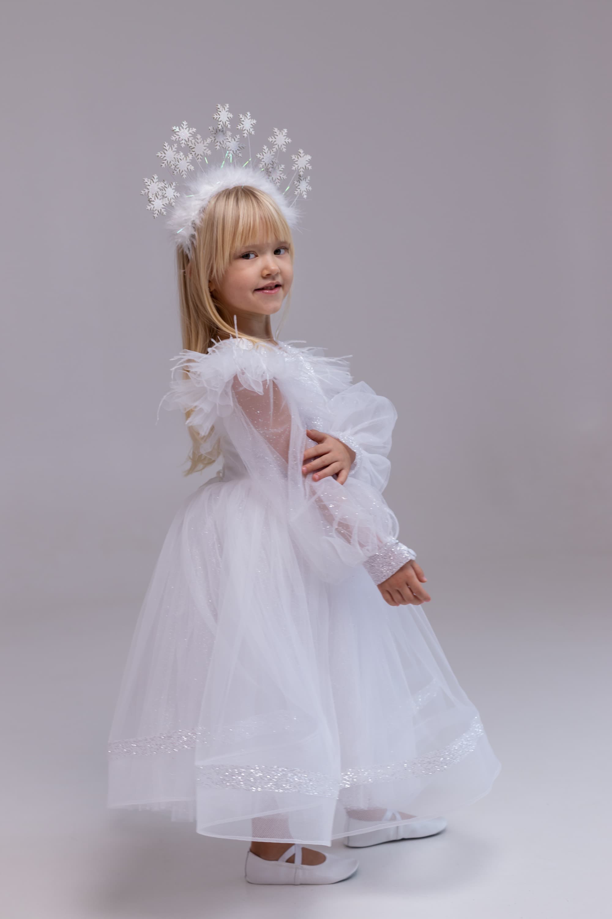 Сукня "Сяйво Сніжинки"