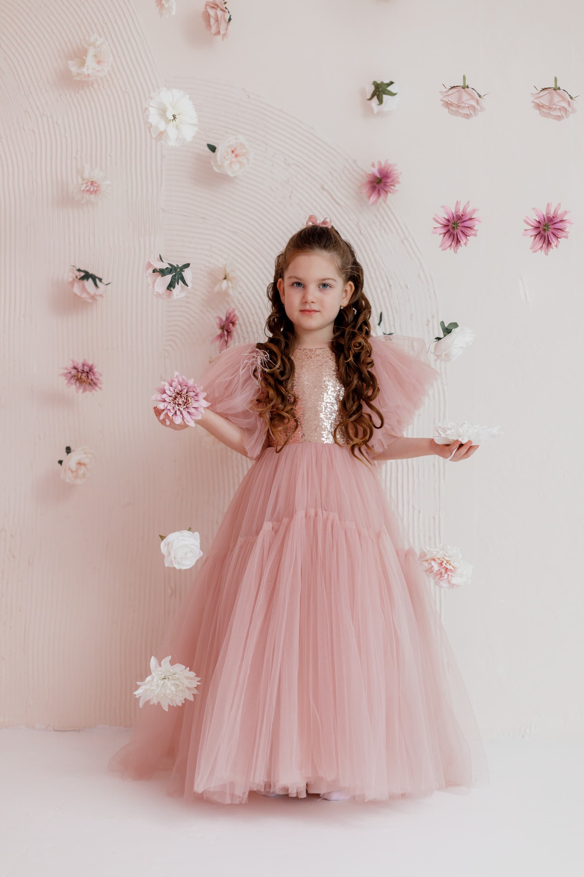 Сукня "Ангел" колір пудра ОРЕНДА 6-7 років