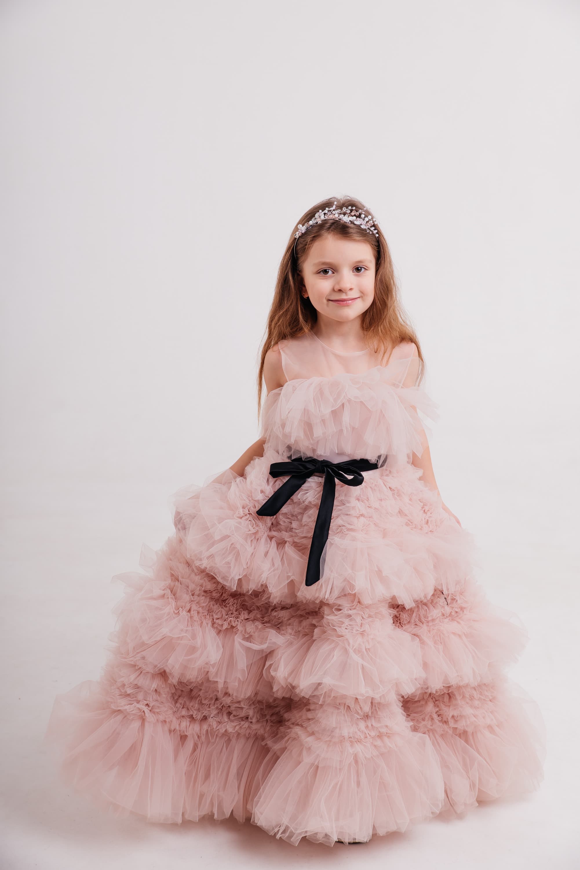 Сукня "Лора" колір нюд ОРЕНДА 6 років