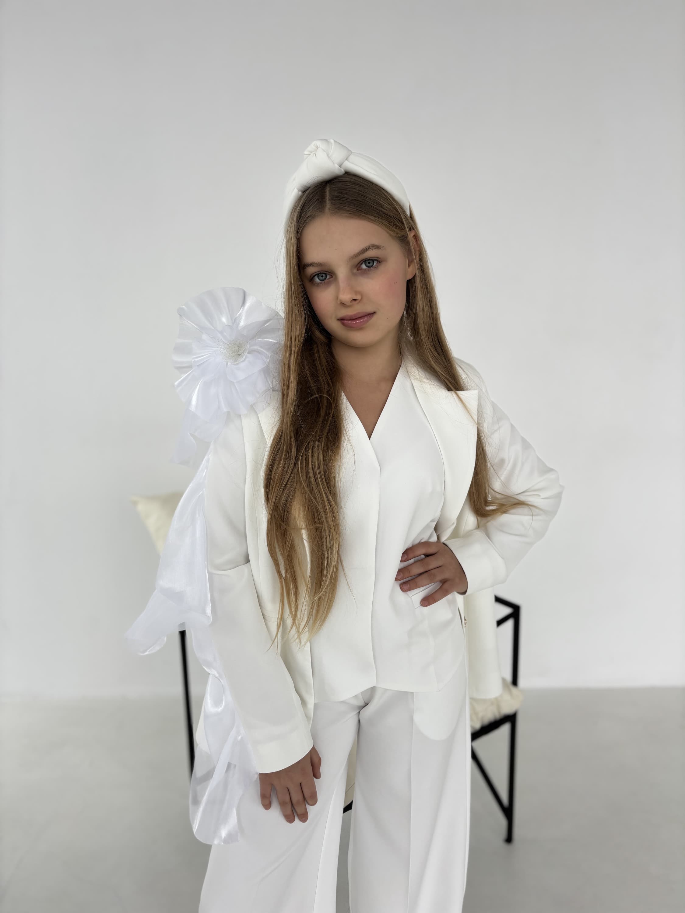 Костюм з квіткою "Лайза"