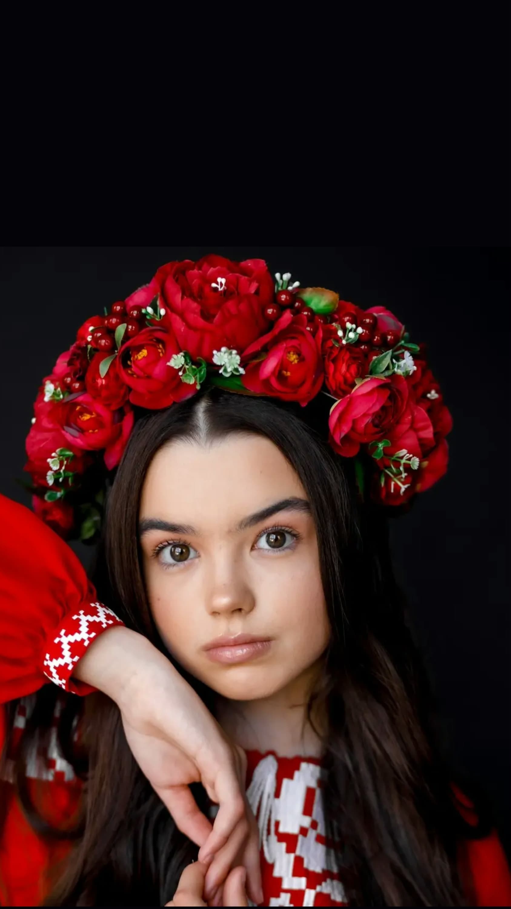 Обруч "Квіткова магія" червоний