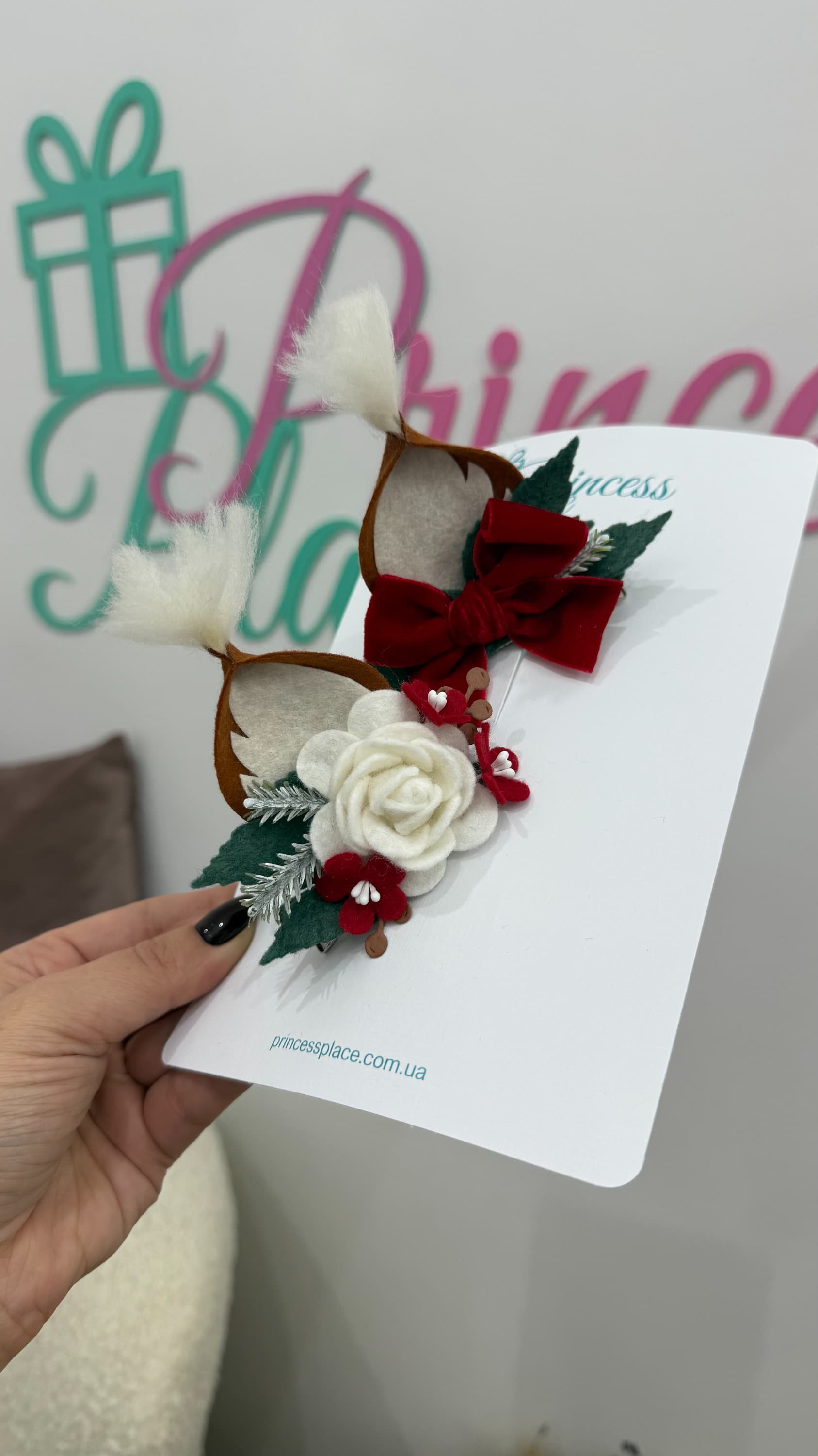 Заколки "Вушка білочки" новорічні