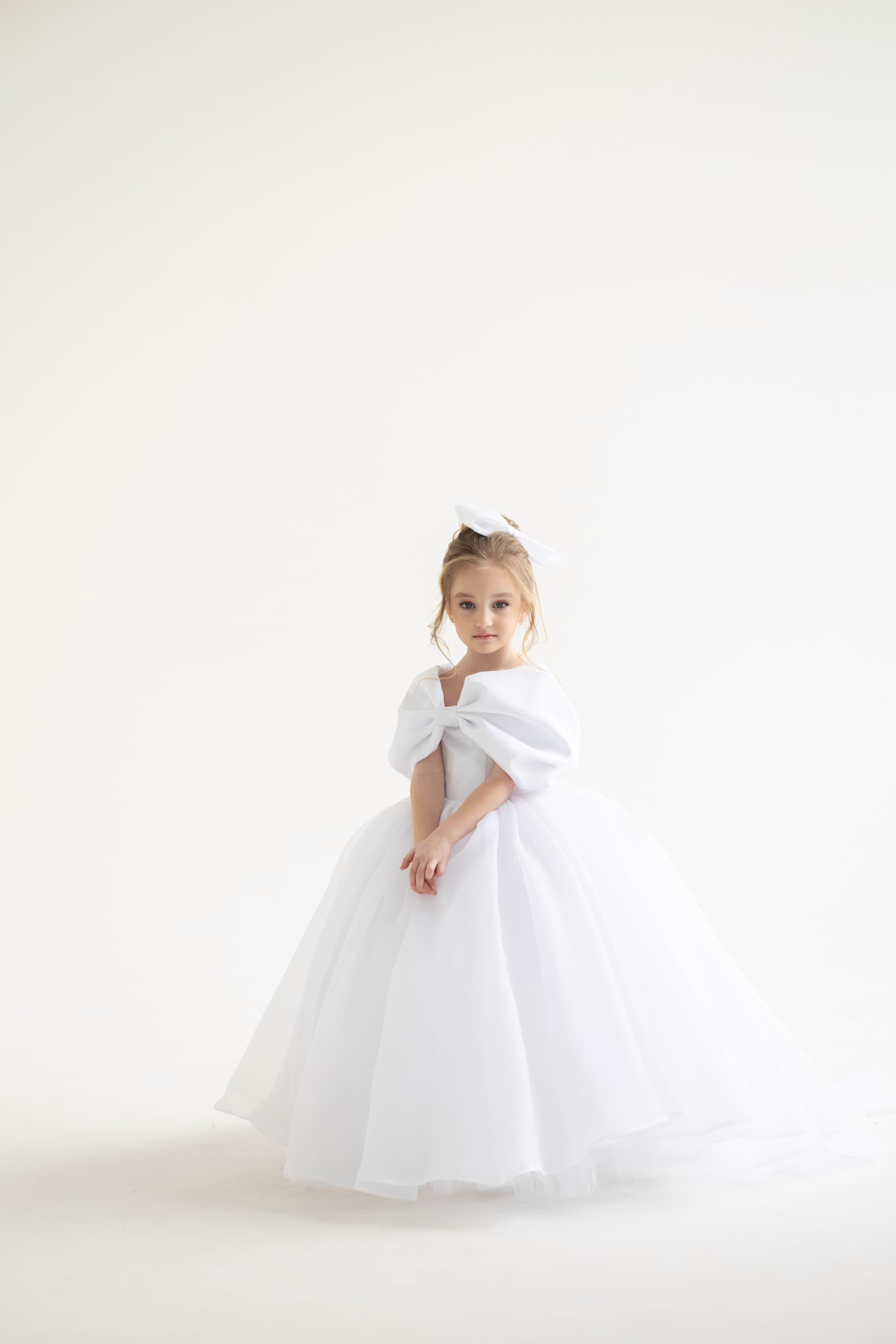 Сукня зі шлейфом "Жозефіна"