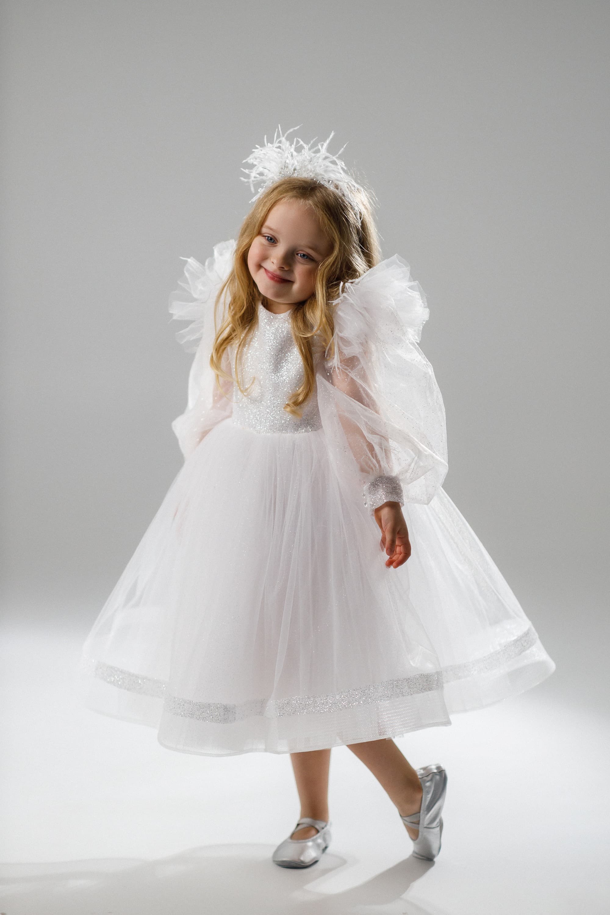 Сукня "Сяйво Сніжинки"
