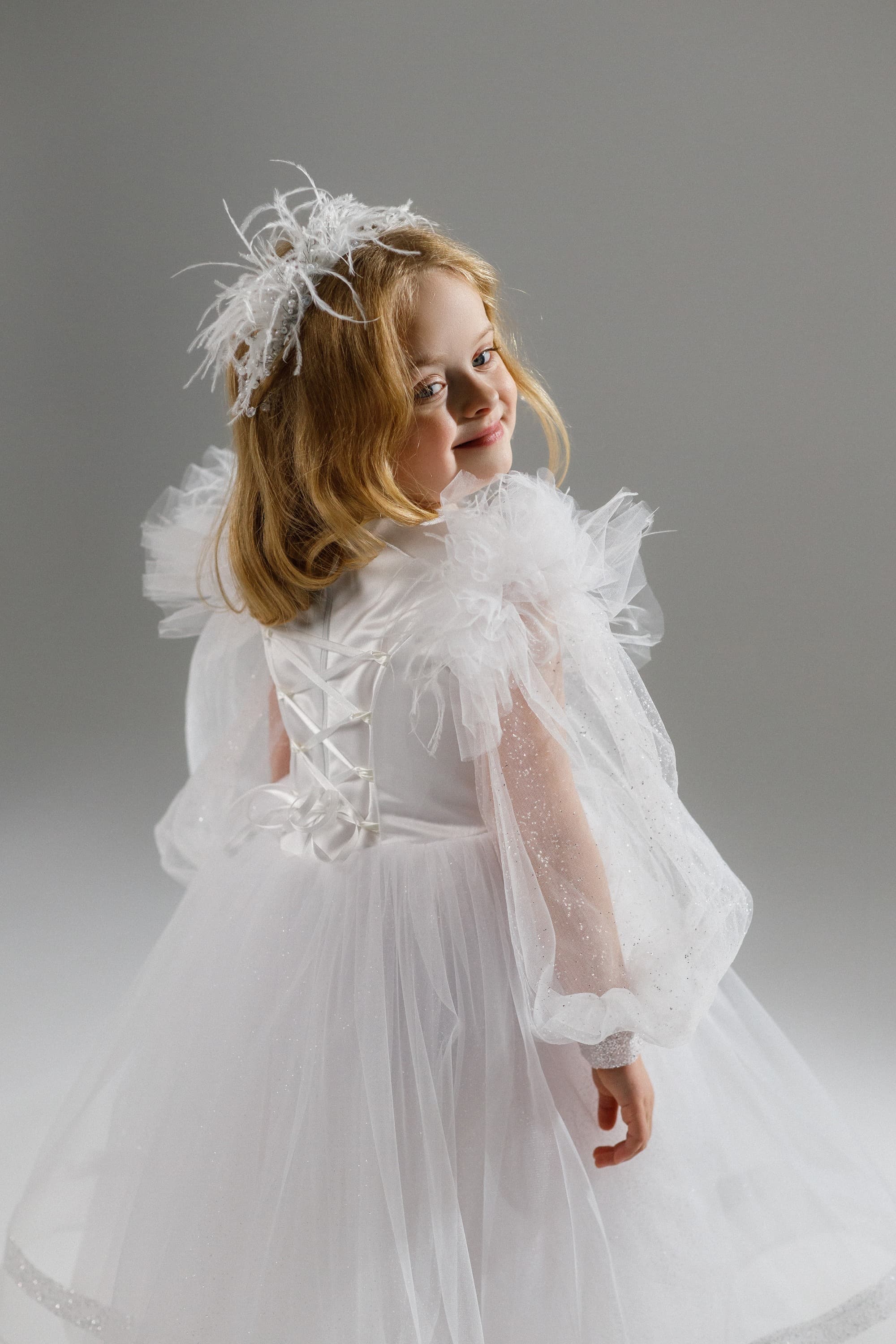 Сукня "Сяйво Сніжинки"