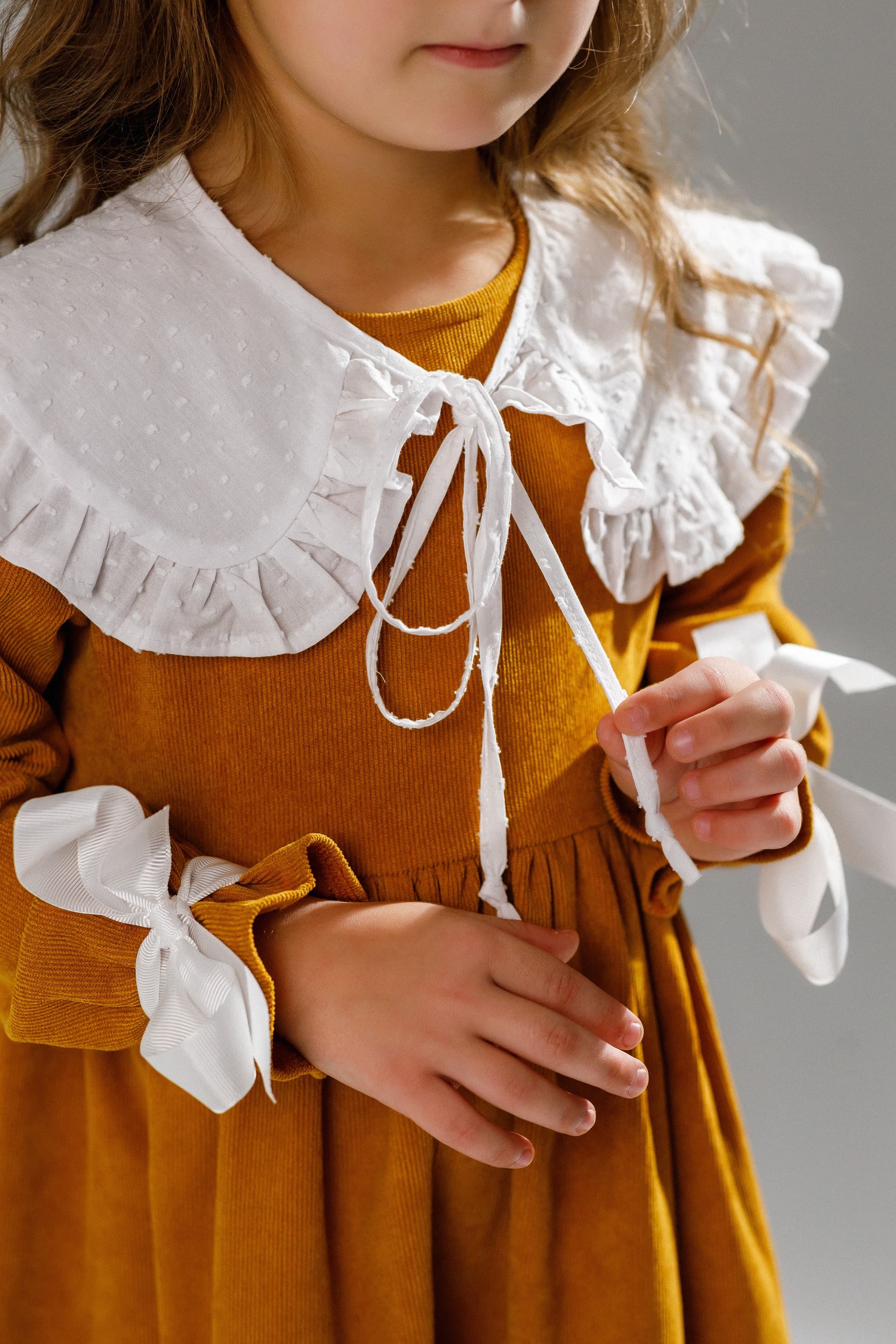 Комірець з бавовни