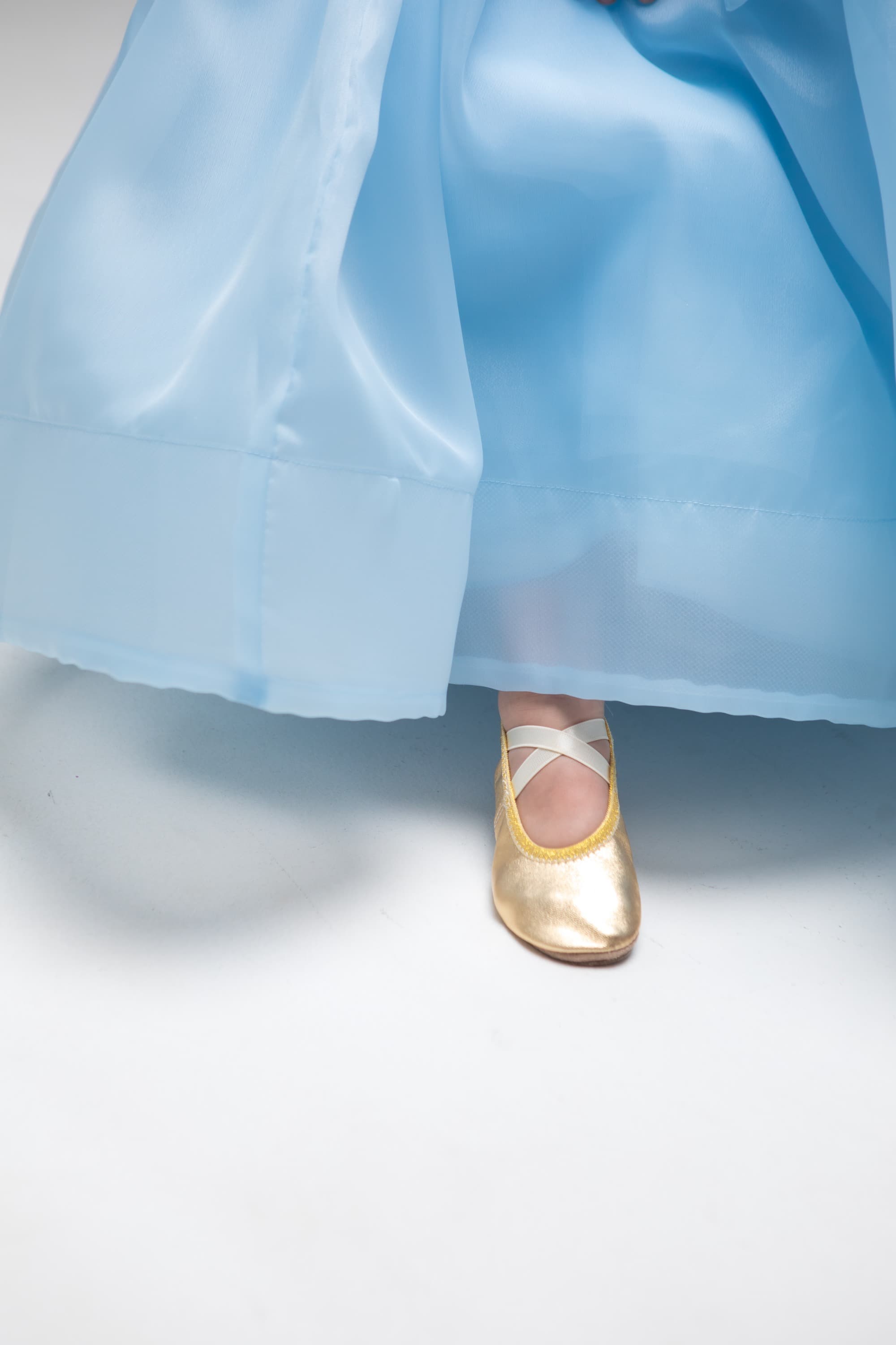 Чешки шкіряні золоті