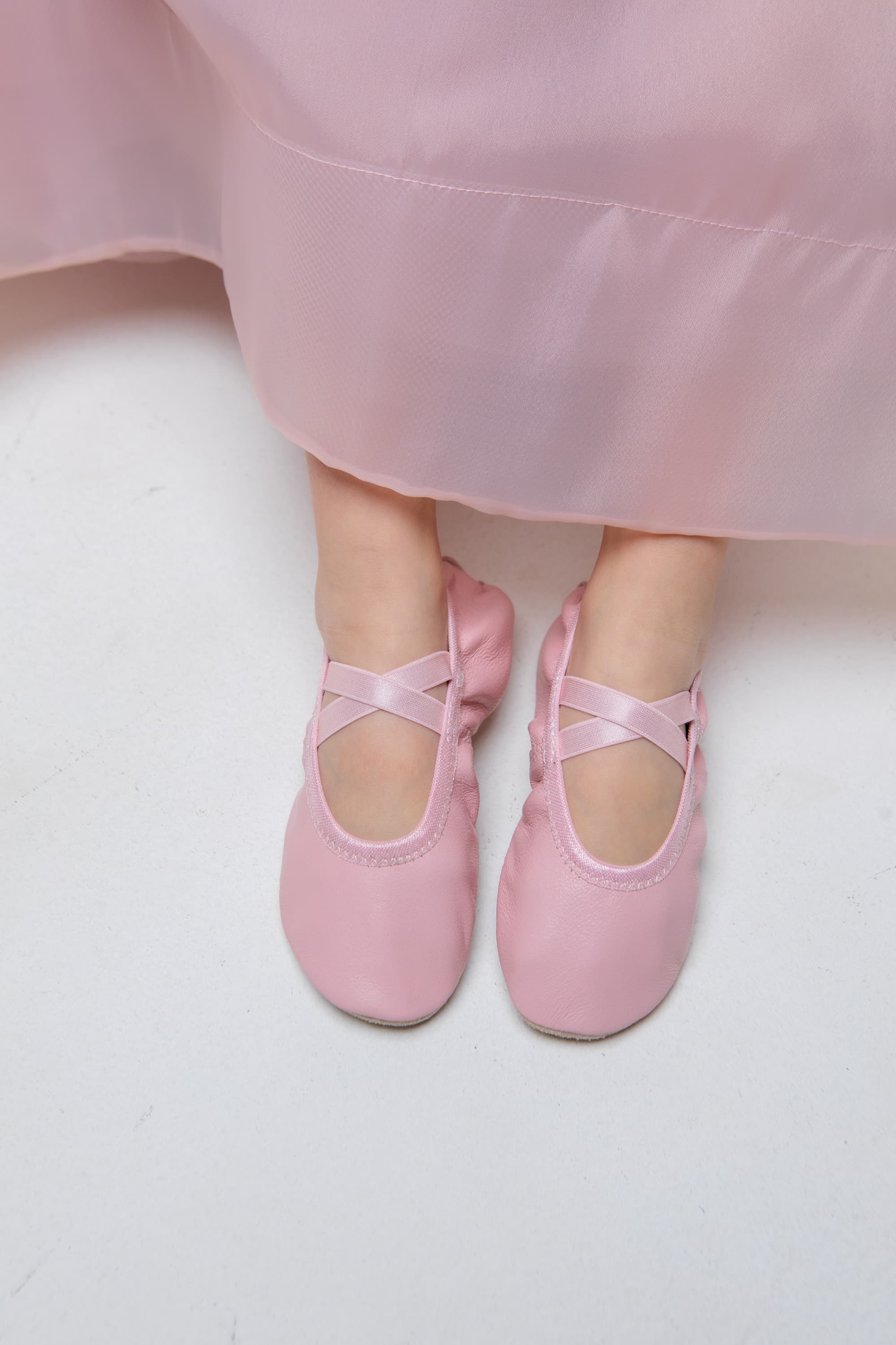 Чешки шкіряні пудра