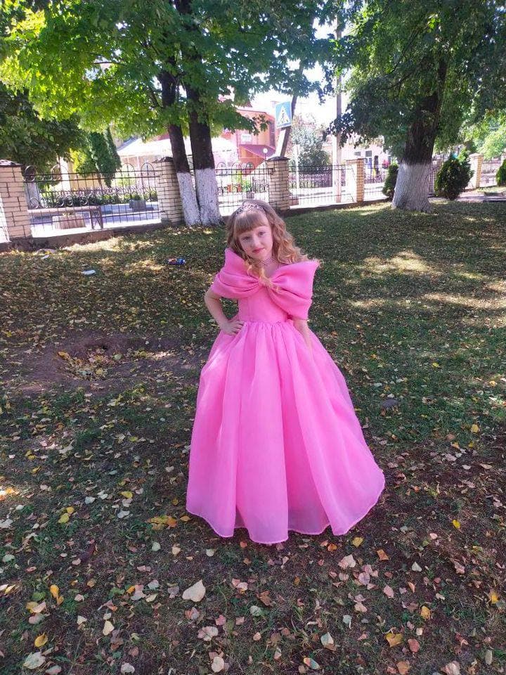 Сукня зі шлейфом "Жозефіна"